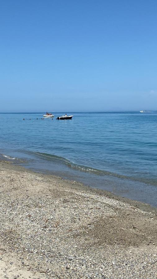 Tra Mare E Lago Torre di Faro 외부 사진